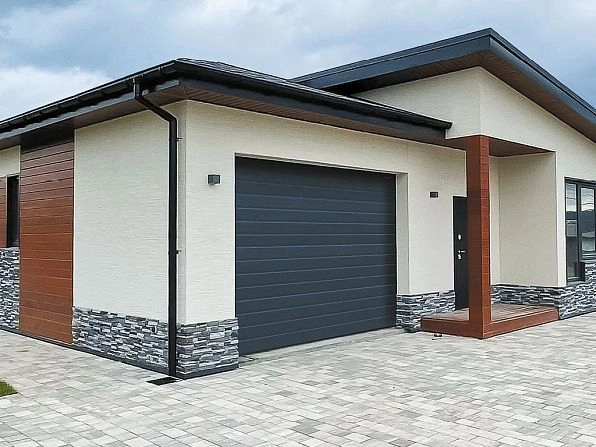 Секционные ворота 3100х2250 мм антрацитовые DoorHan RSD02, omsk.doorhan.ru
